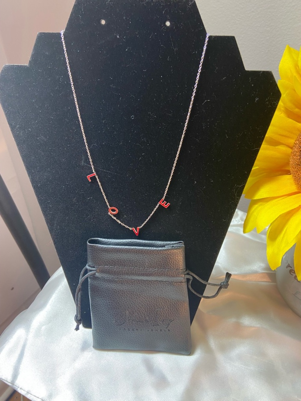 NWOT Oak & Ivy Red LOVE Letter 19” Silver Necklace in